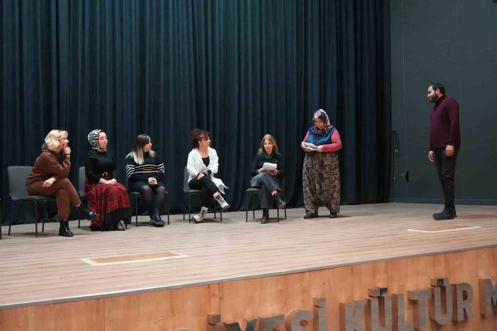 cocuklari sosyallessin diye geldi sahnenin yildizi oldu 4 ViipWh7K