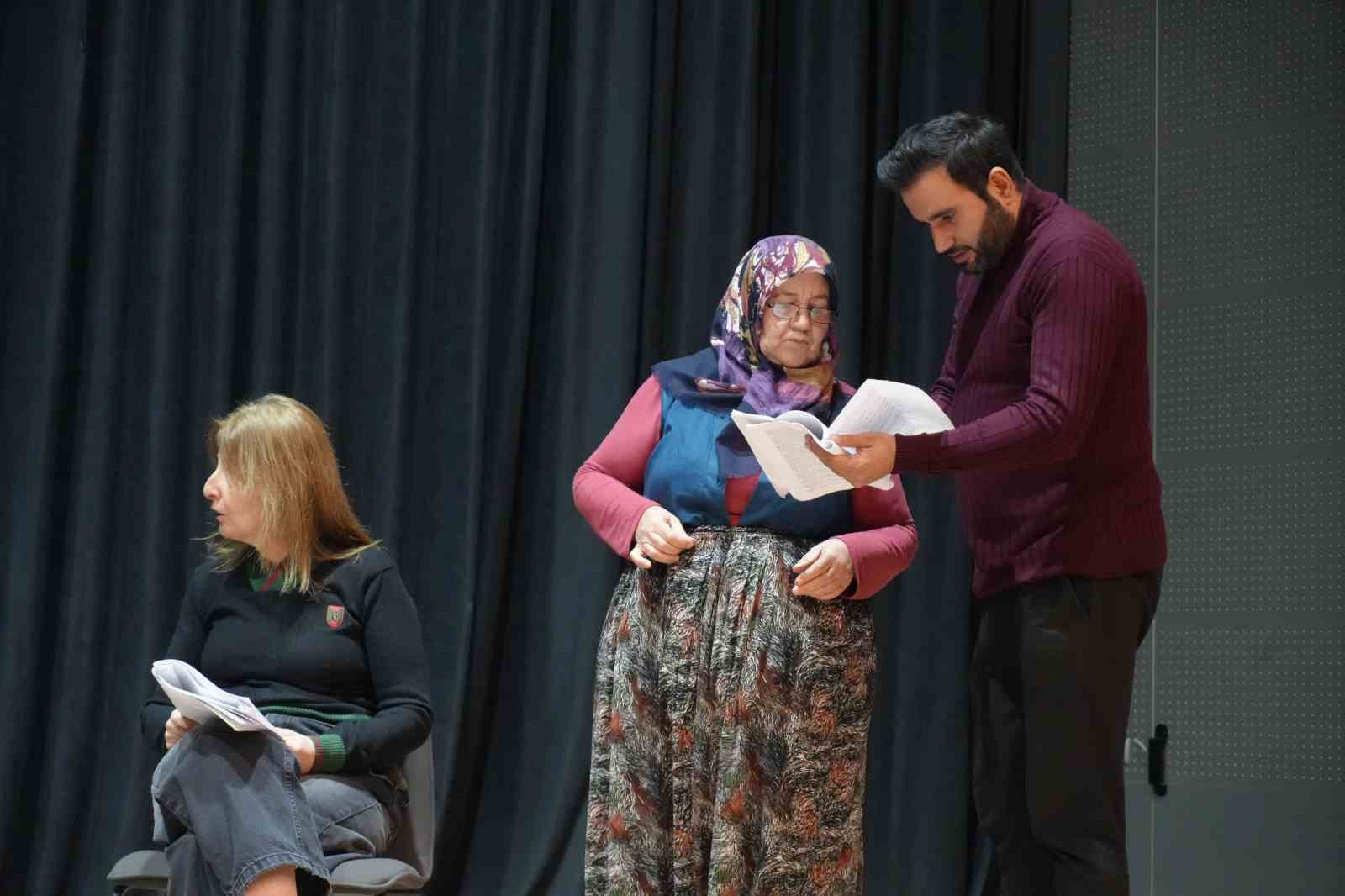 cocuklari sosyallessin diye geldi sahnenin yildizi oldu 5 iOA3RcuD