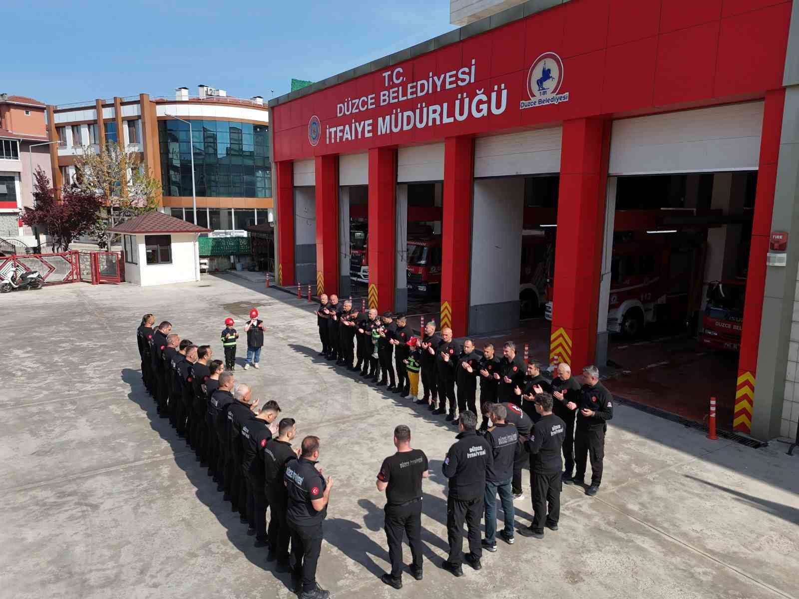 cocuklarin itfaiyeci olma hayalleri gercek oldu 3 kUSOaRBh
