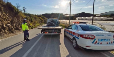 cocuklarin-motosikletli-akrobasisine-37-bin-lira-ceza-hmcY9FJa.jpg