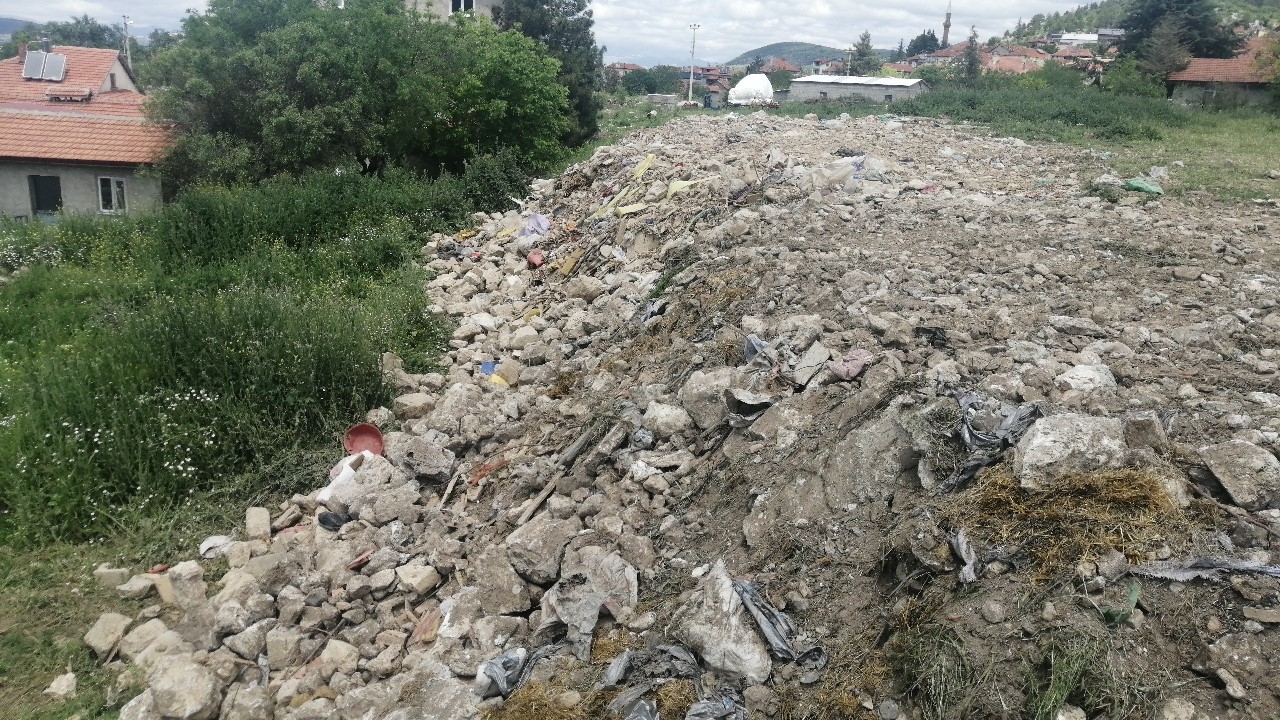 Çocukların oyun oynarken bulduğu cismin Kurtuluş Savaşı’ndan kalma el bombası olduğu değerlendirildi 6 cocuklarin oyun oynarken buldugu cismin kurtulus savasindan kalma el bombasi oldugu degerlendirildi 2 w5L2qYUF