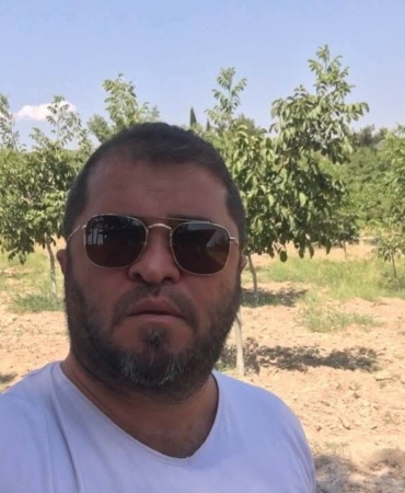 cocuklarini-gormek-icin-gitti-satirli-saldiriya-ugradi-XmUbCfG6.jpg