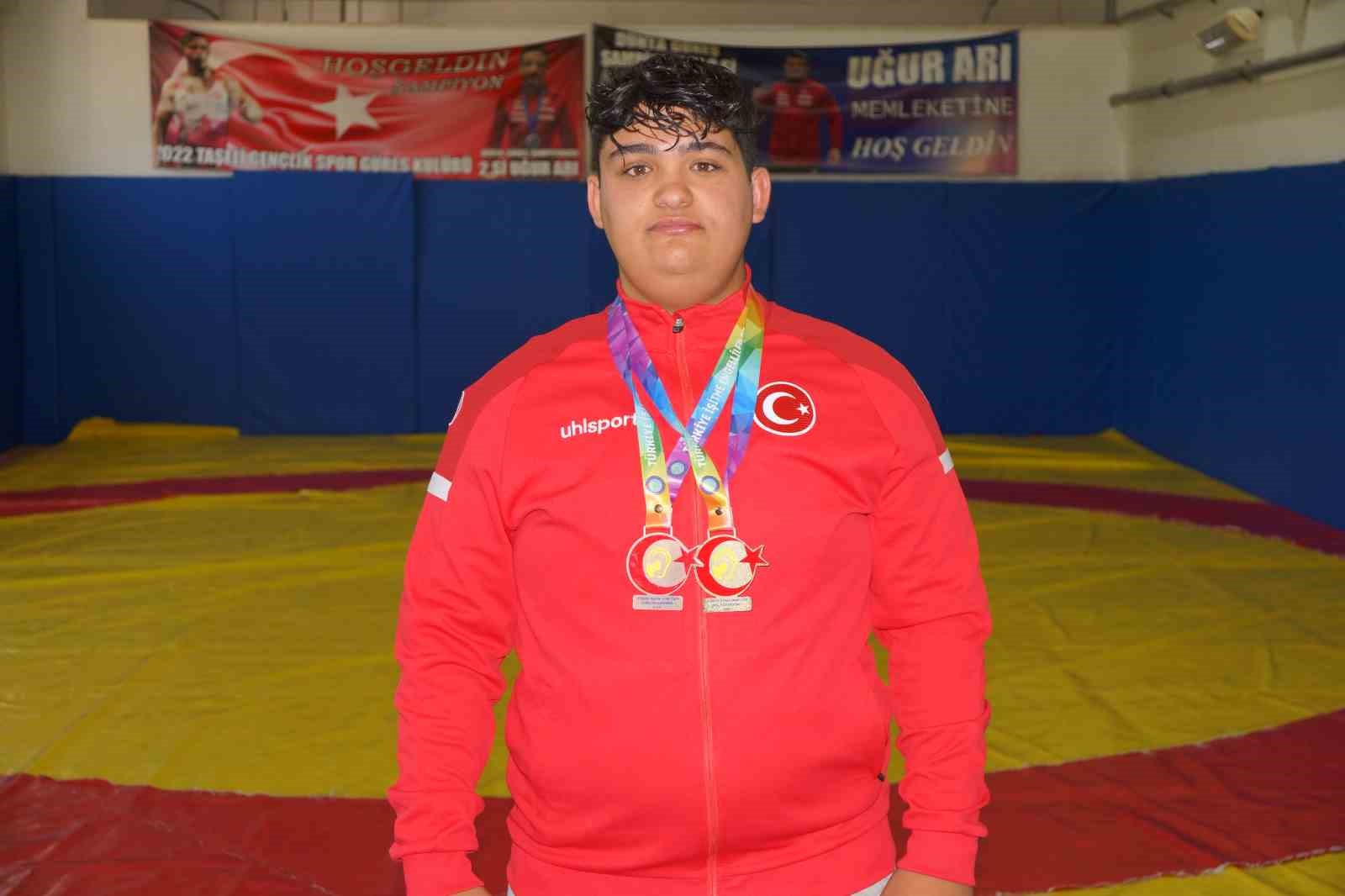 cocukluk hayali gercek oldu karamanli genc guresci milli takim yolunda 0 BrfiKMMg