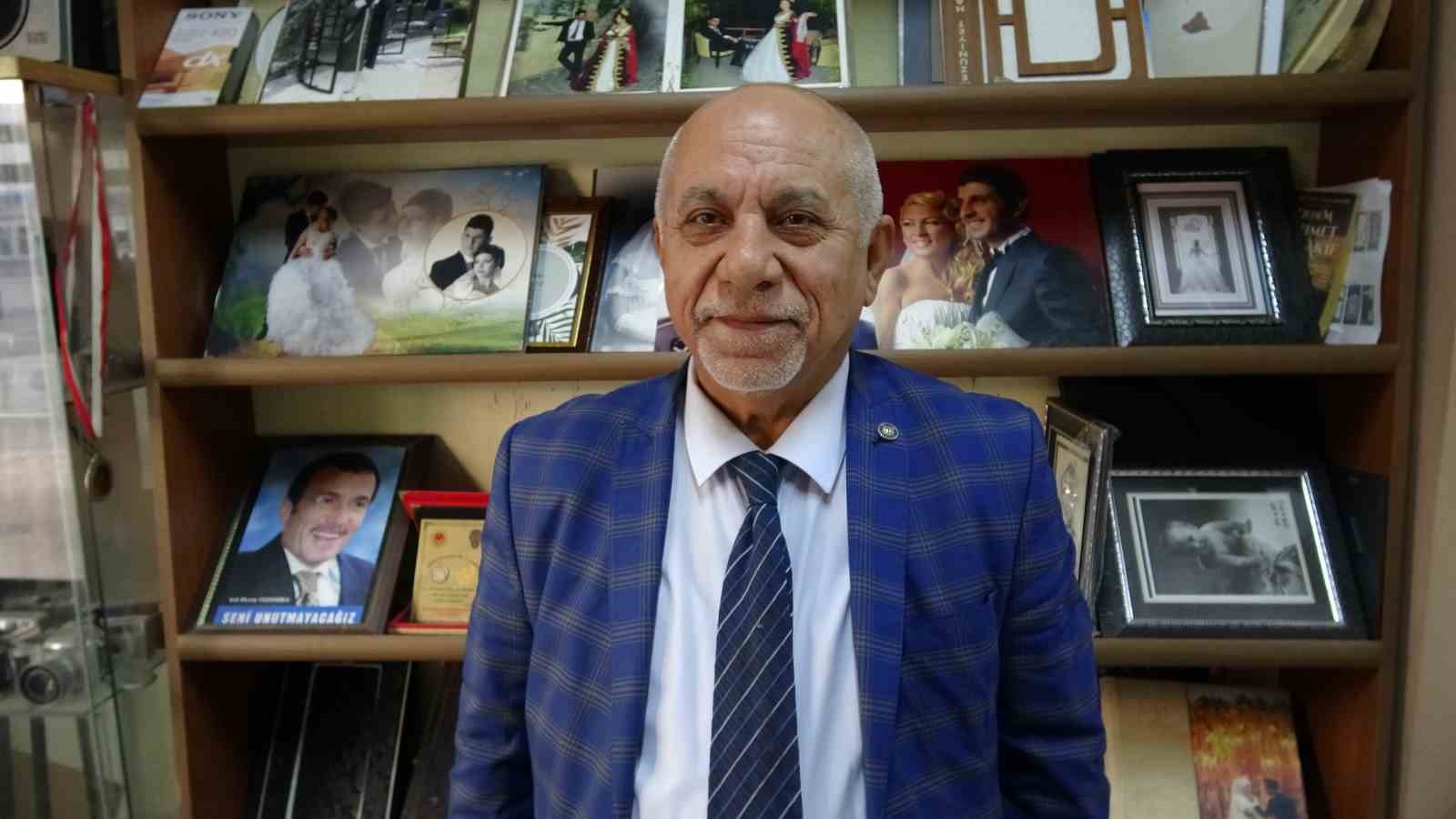 cocukluk hayali olan fotografciligi 55 yildir surduruyor 3 dkGyweBC
