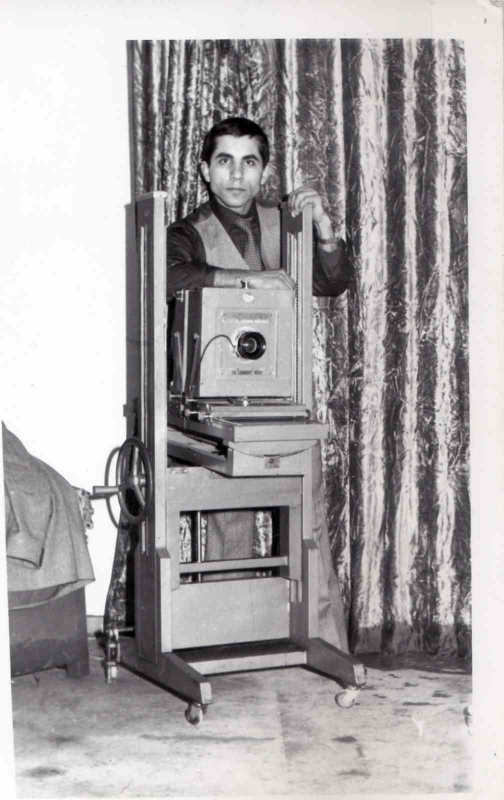 cocukluk hayali olan fotografciligi 55 yildir surduruyor 4 wU3HIONO
