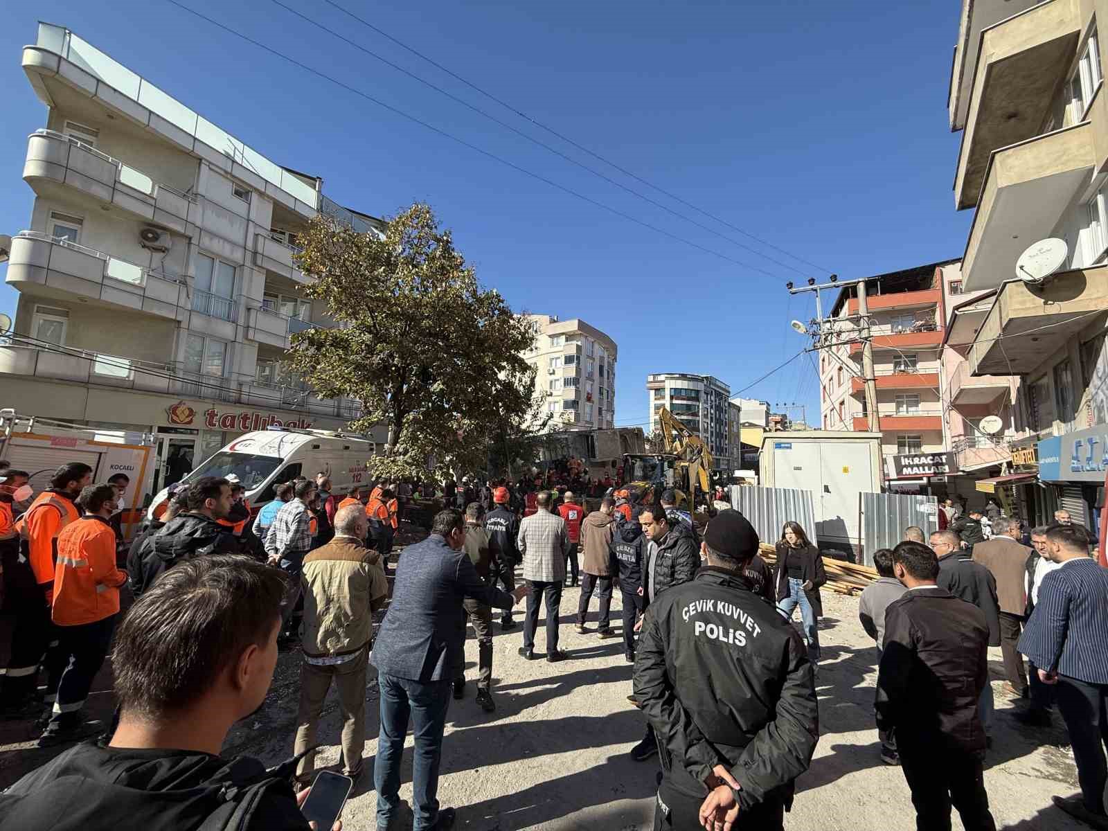 coken binadaki eczaci belki enkaz altinda biz de kalmis olacaktik 2 tpBfHygr