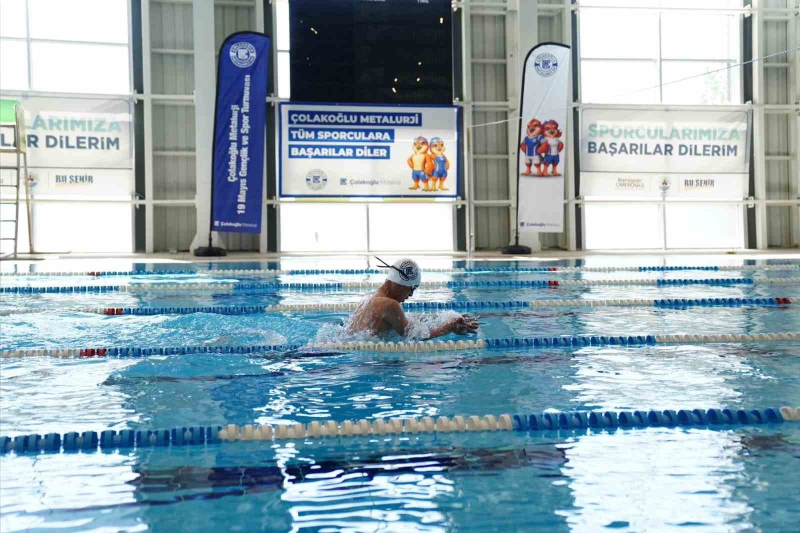 colakoglu metalurji 19 mayisi genc sporcularla kutladi 3 2IPBzUDg