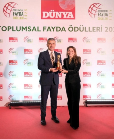 colakoglu-metalurji-spor-kulubune-toplumsal-fayda-odulu-rw5ifLA9.jpg