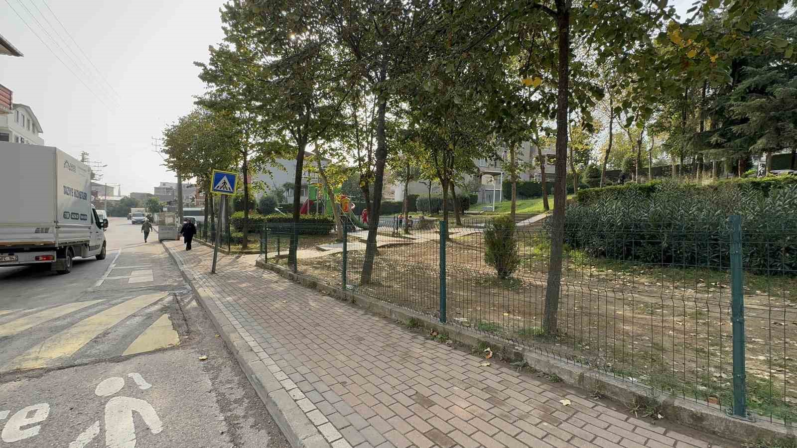 cop kamyonunun carptigi belediye iscisi hayatini kaybetti 1 APSYQh6t