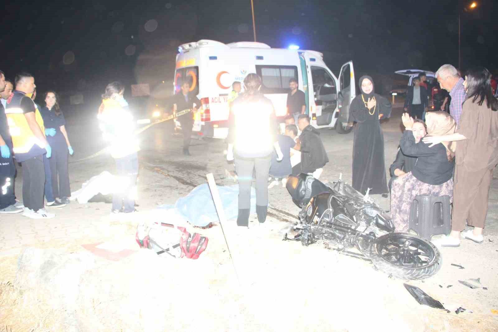 cop kamyonuyla carpisan motosikletteki 2 genc hayatini kaybetti 5 2uzpKp7m