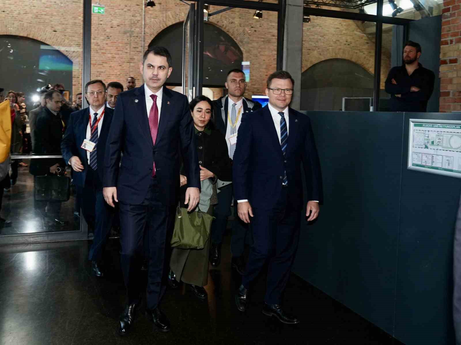 COP31 Başkanı Kurum, Berlin’de 40’tan fazla ülkenin iklim bakanlarına hitap etti 5 cop31 baskani kurum berlinde 40tan fazla ulkenin iklim bakanlarina hitap etti 1 uIsACfhe