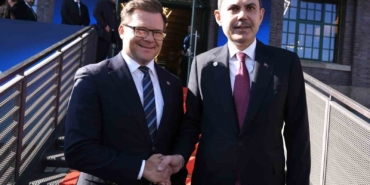 cop31-baskani-kurum-berlinde-40tan-fazla-ulkenin-iklim-bakanlarina-hitap-etti-Qfg5irdO.jpg