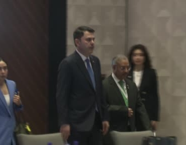cop31-baskani-kurum-istanbulda-d-8-ulkeleri-cop-31-toplantisina-baskanlik-etti-N69FWbXd.jpg