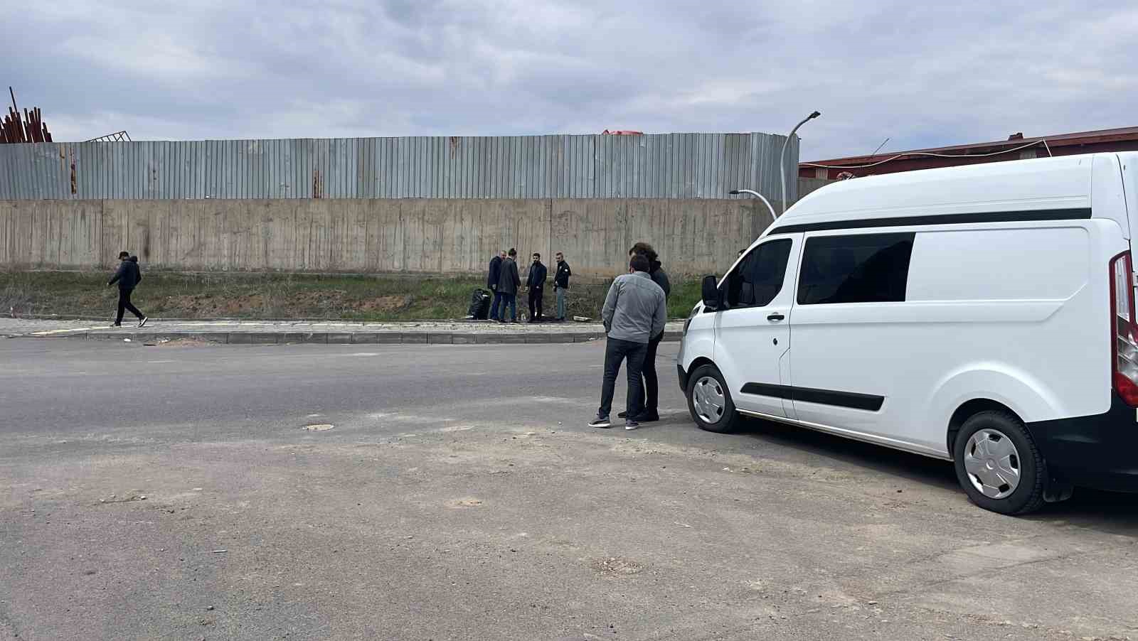 Çöpe atılan havan mermisi paniğe neden oldu 8 cope atilan havan mermisi panige neden oldu 4 i3fVy5YD