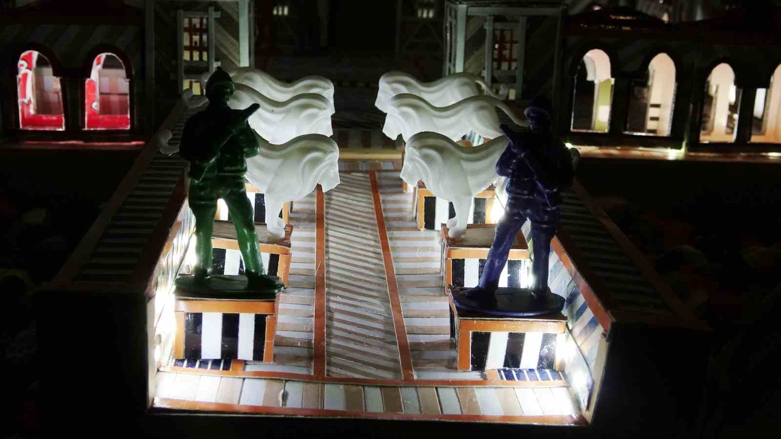 cope gidecek malzemeleri sanata donusturen emekli usta tarihi maketlerle yasatiyor 1