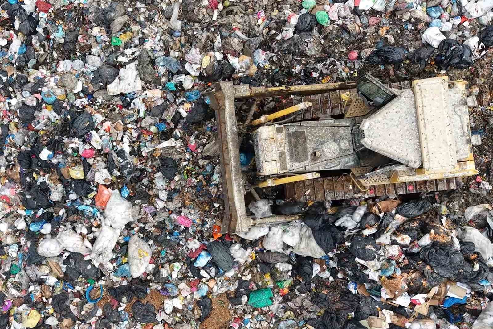 Çöpten gelen enerji: Bu tesiste yılda 5 milyon kilovat elektrik üretiliyor 5 copten gelen enerji bu tesiste yilda 5 milyon kilovat elektrik uretiliyor 1 RT3Ydgdd