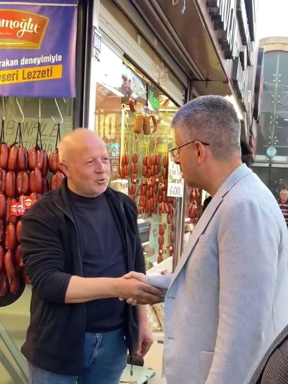 copuroglundan ozgur ozele goruntulu cevap 4 qpuJ9FIY