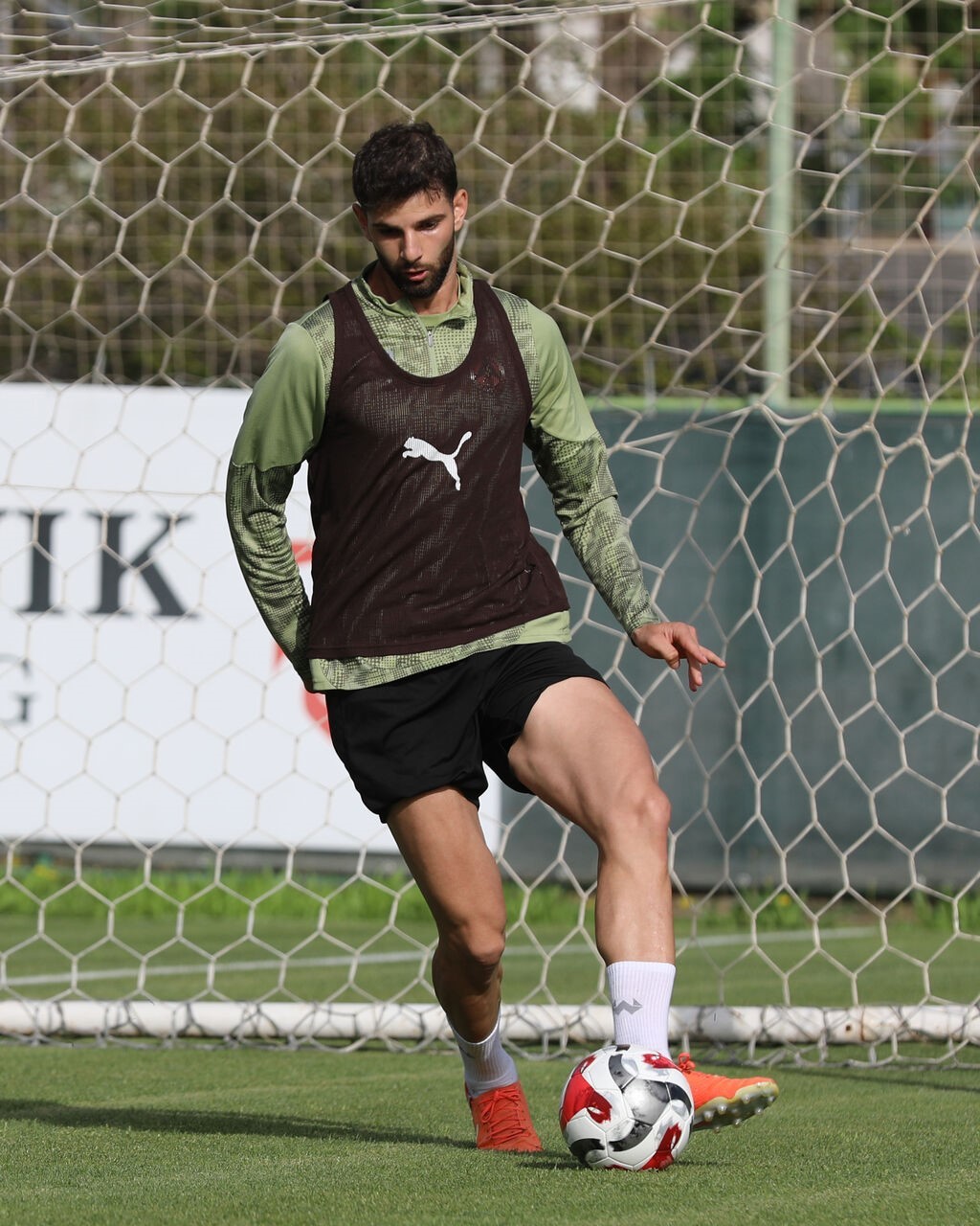 corendon alanyaspor fatih karagumruk maci hazirliklarina basladi 1 eQTc1uI5
