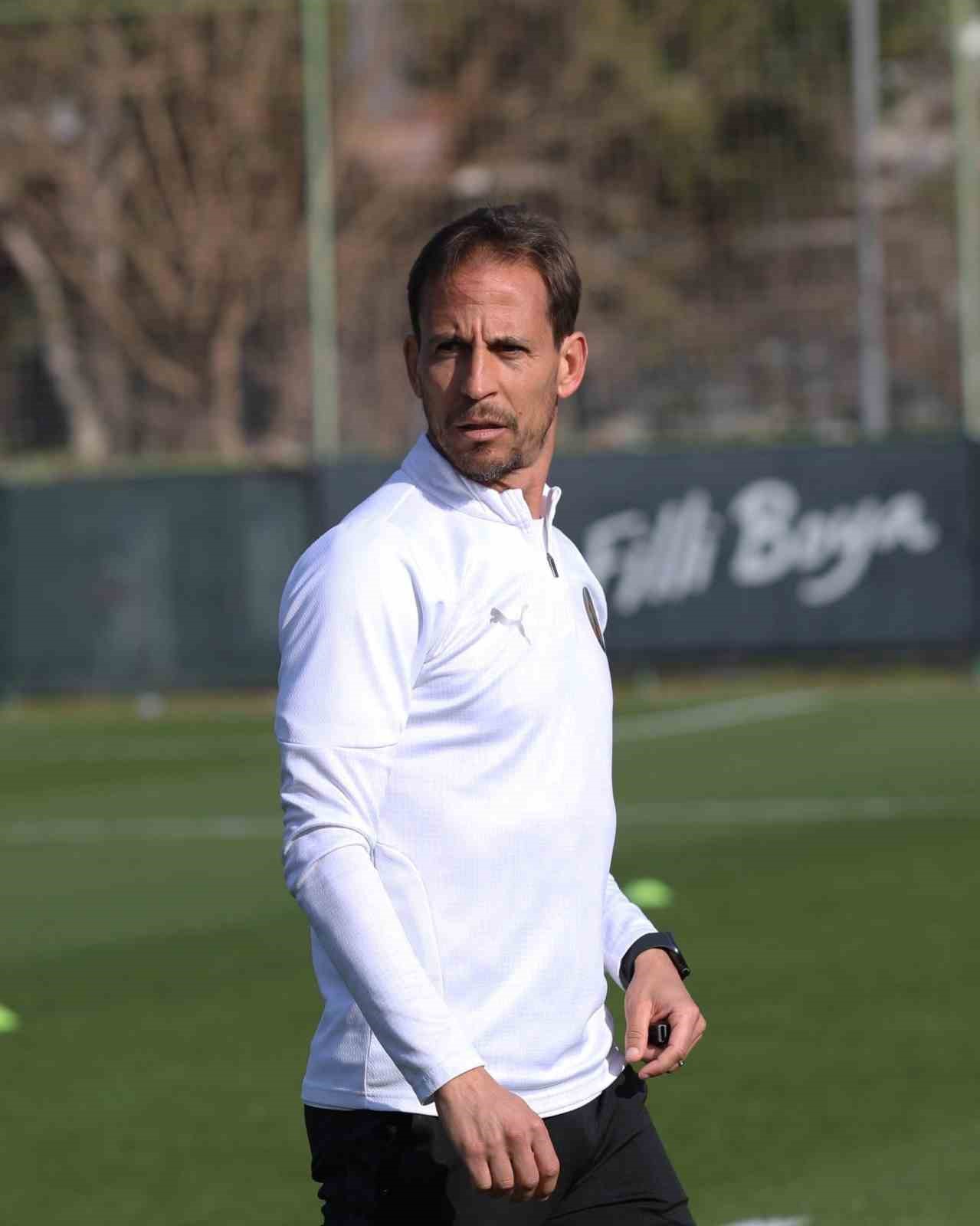 corendon alanyaspor goztepe maci hazirliklari surdurdu 2 2Dc9aqKG