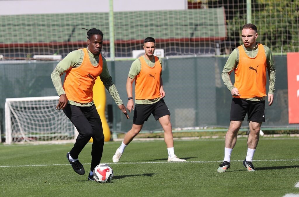 Corendon Alanyaspor, Göztepe maçı hazırlıklarını tamamladı 4 corendon alanyaspor goztepe maci hazirliklarini tamamladi 0