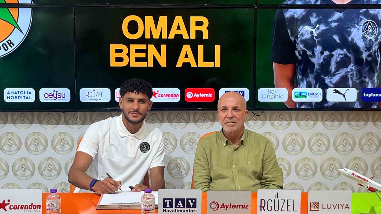 corendon alanyaspor tunuslu santrfor omar ben aliyi renklerine bagladi 1 VjRaWedD