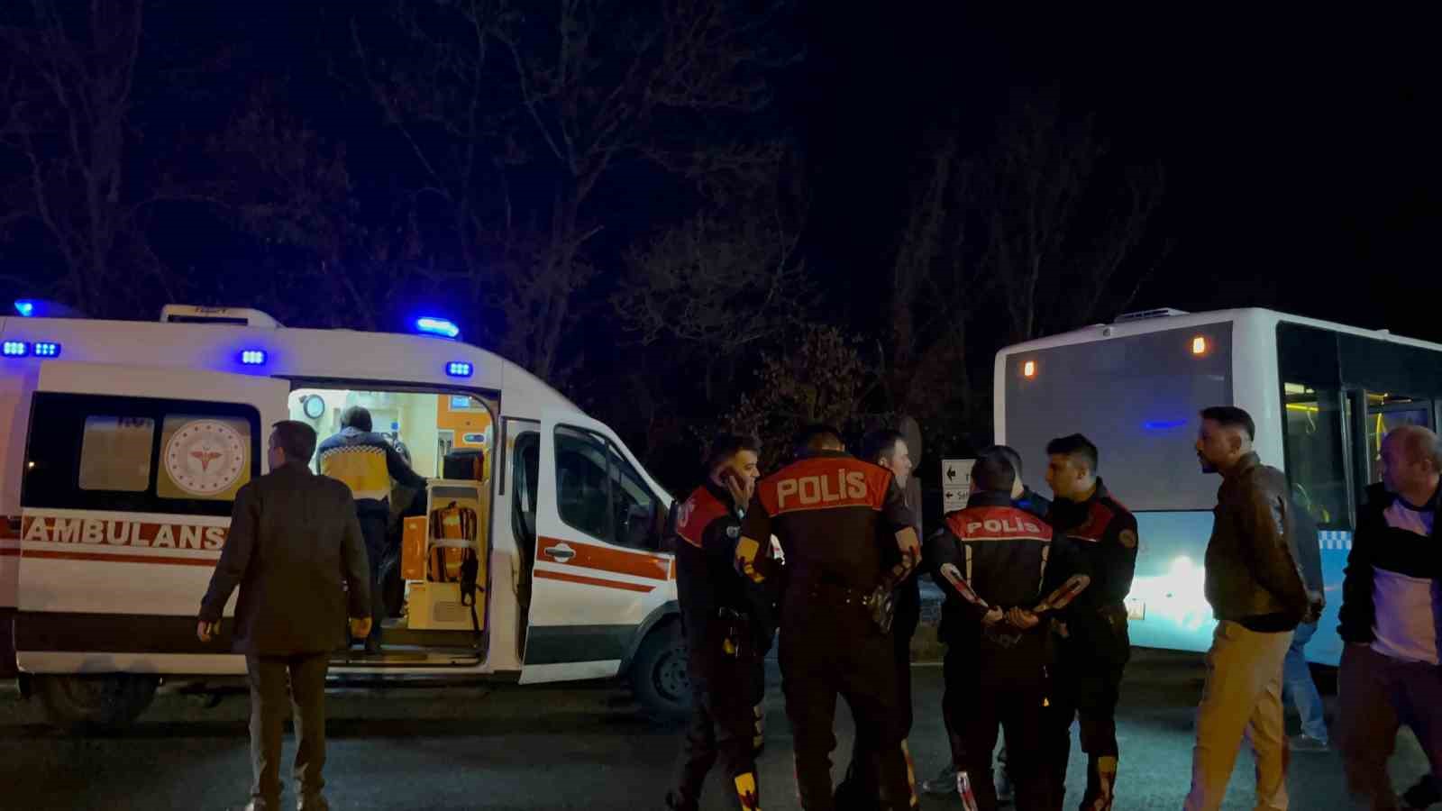 Çorlu-Ergene yolunda belediye otobüsü ile yolcu otobüsü çarpıştı: 9 yaralı 6 corlu ergene yolunda belediye otobusu ile yolcu otobusu carpisti 9 yarali 2 95sjsOGV