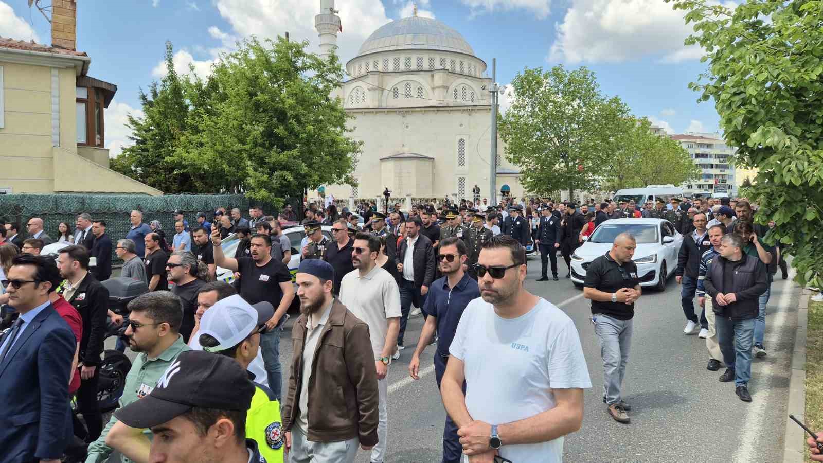 corlu sehitlerini binler ugurladi 3 4GhQUW5y