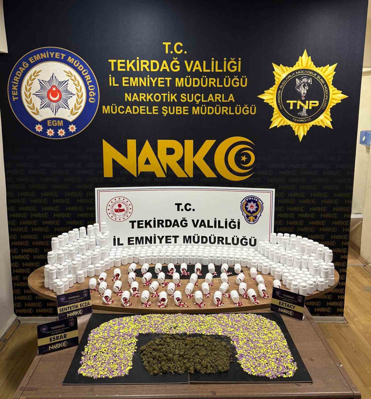 corluda 2 torbaci tutuklandi 26 bin 730 sentetik ecza ele gecirildi 0