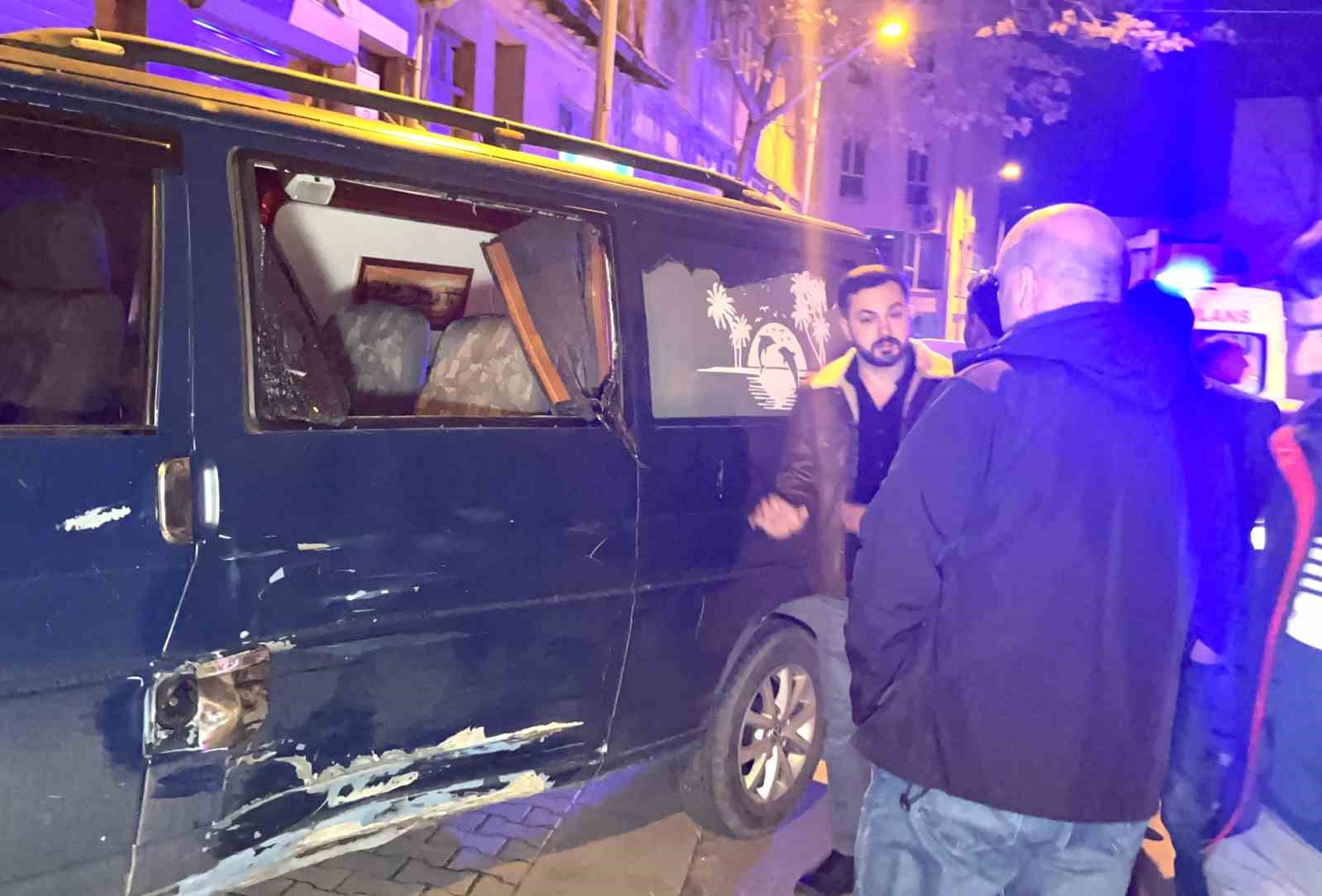 corluda feci kaza 2 yarali 3 ztWWU43k