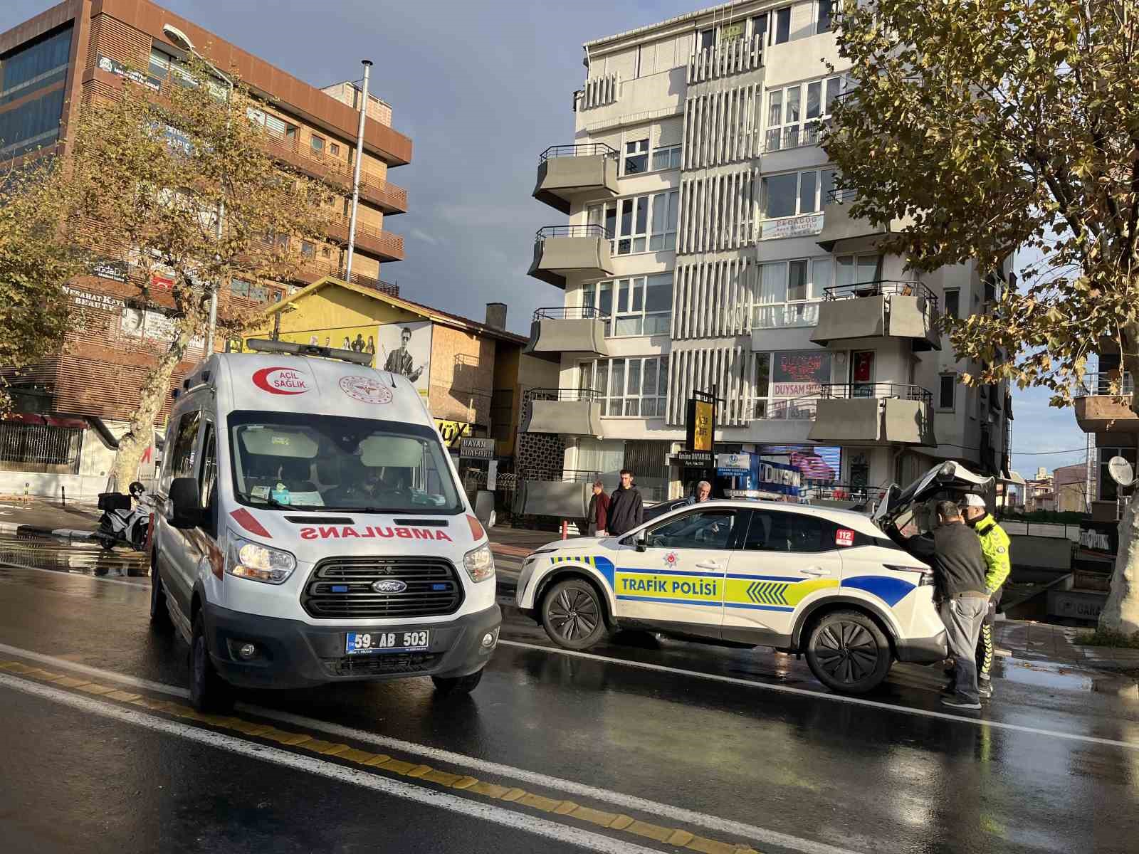 corluda iki ayri kaza 2 yarali 1 GBTLnIpb