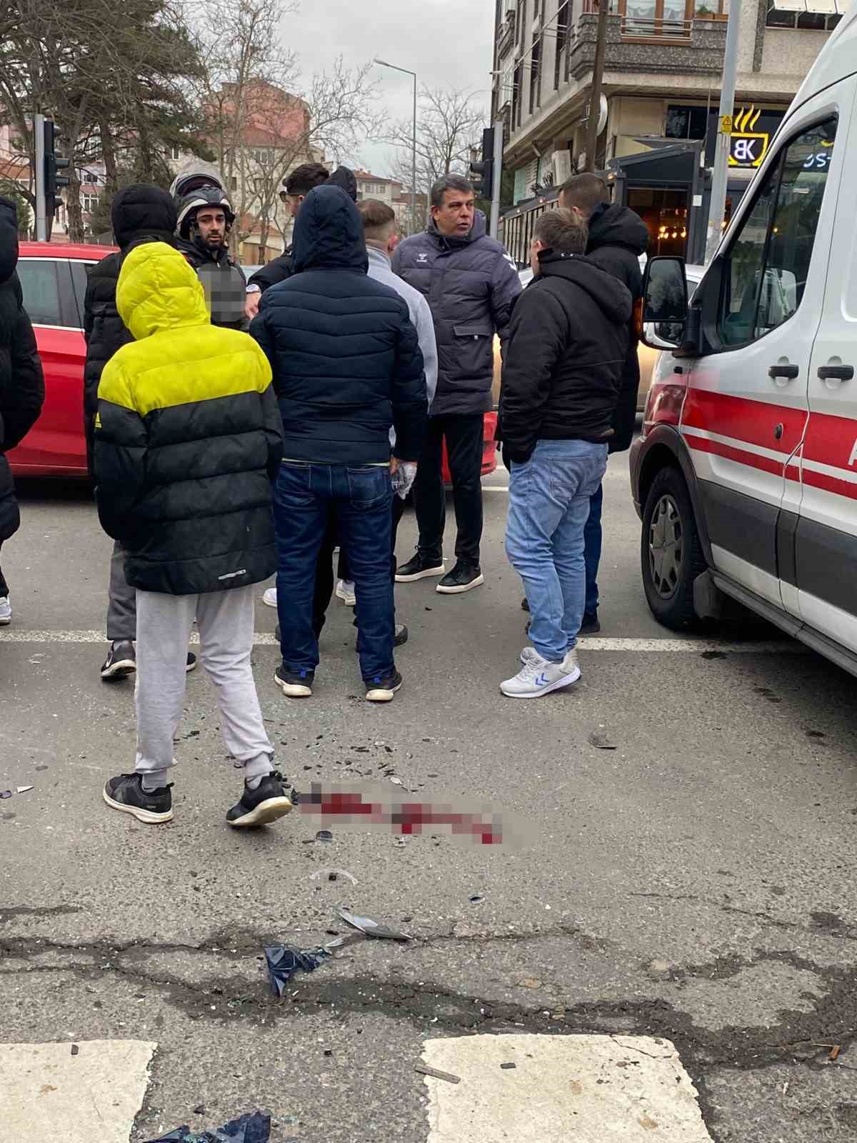 corluda trafik kazasi 1 agir yarali 3 cSgDGvff