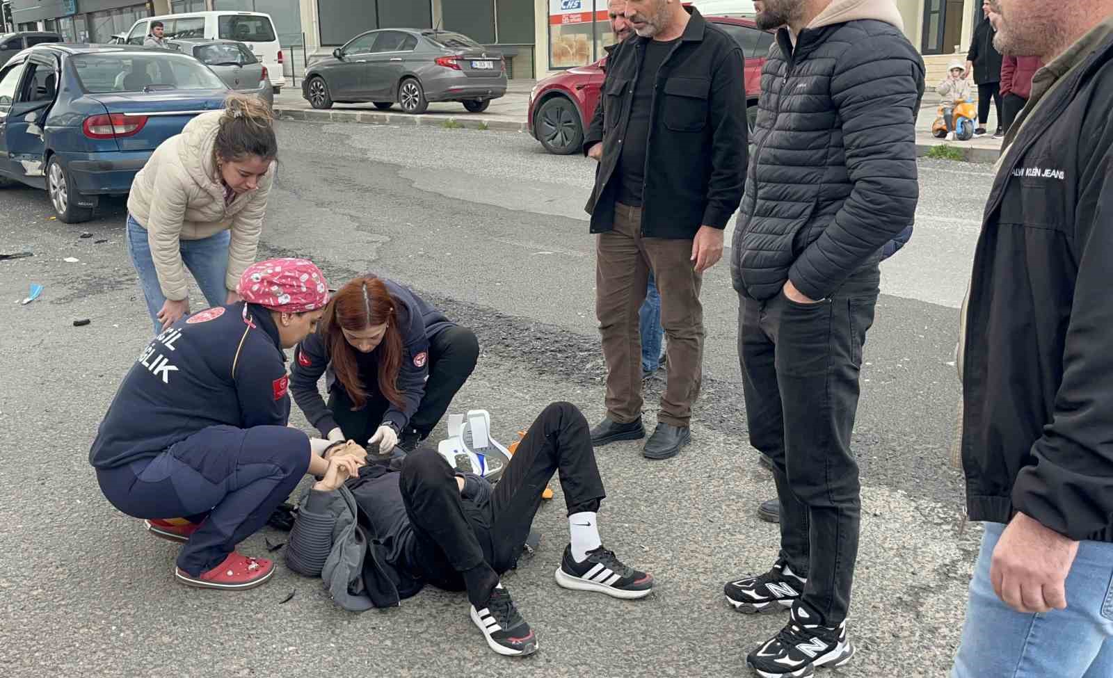 corluda trafik kazasi 2 yarali 2 7g4JOsJj