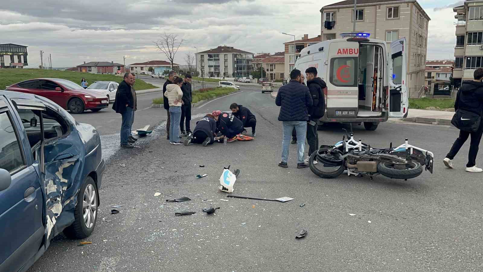 corluda trafik kazasi 2 yarali 3 2q9iMeiD