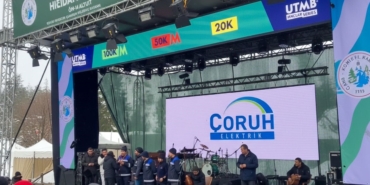 coruh-edas-rize-ve-trabzondaki-kis-festivallerinde-kesintisiz-enerji-icin-sahadaydi-TKzHvhdb.jpg