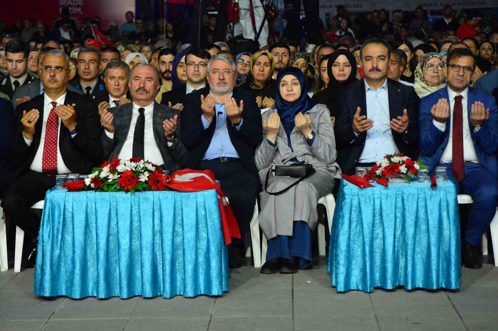 corum 15 temmuzun yildonumunde tek yurek oldu 9 BEMLrTgn