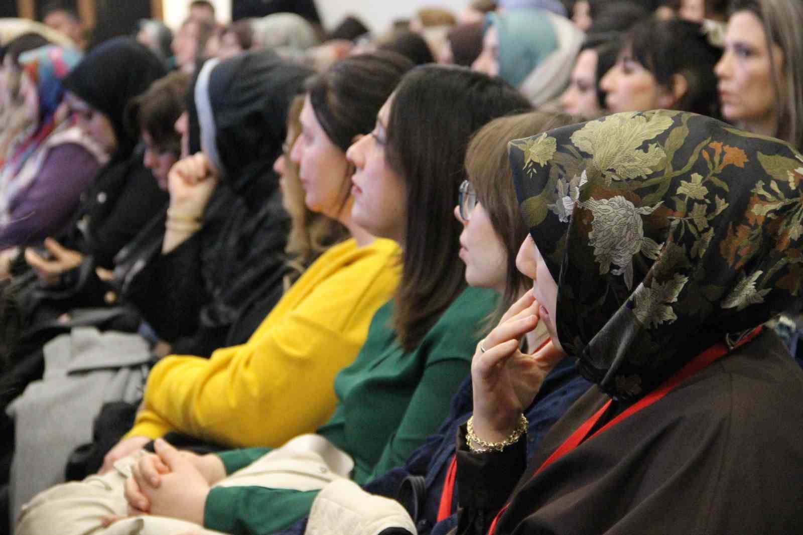 corum belediyesinin anne dostu sehir projesinde ilk adim atildi 3 FljM1QMs