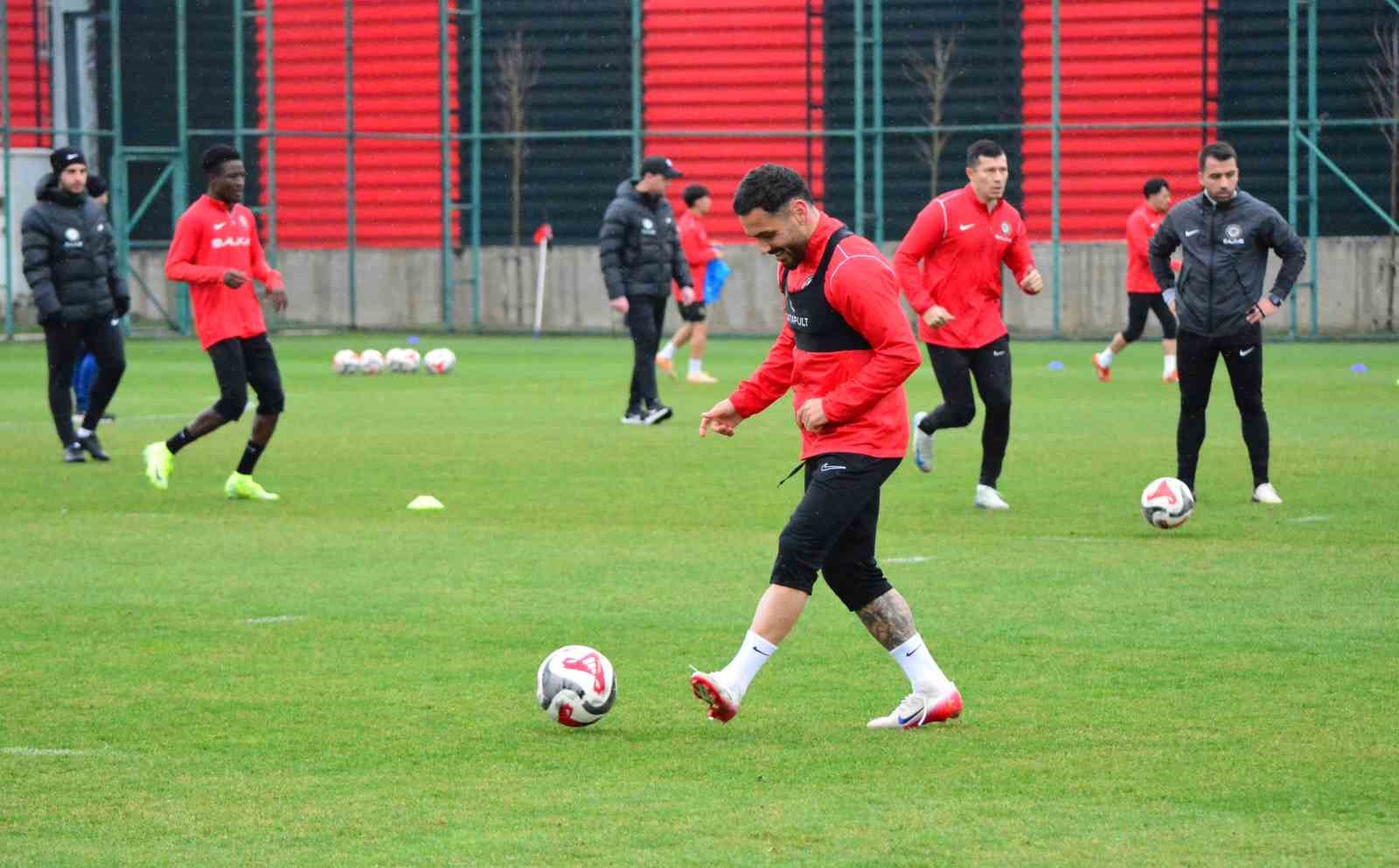 corum fk igdir fkyi yenerek galibiyet serisine devam etmek istiyor 8 BGpSlNmC
