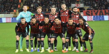 corum-fknin-7-maclik-galibiyet-serisi-sona-erdi-aWYNhSeJ.jpg