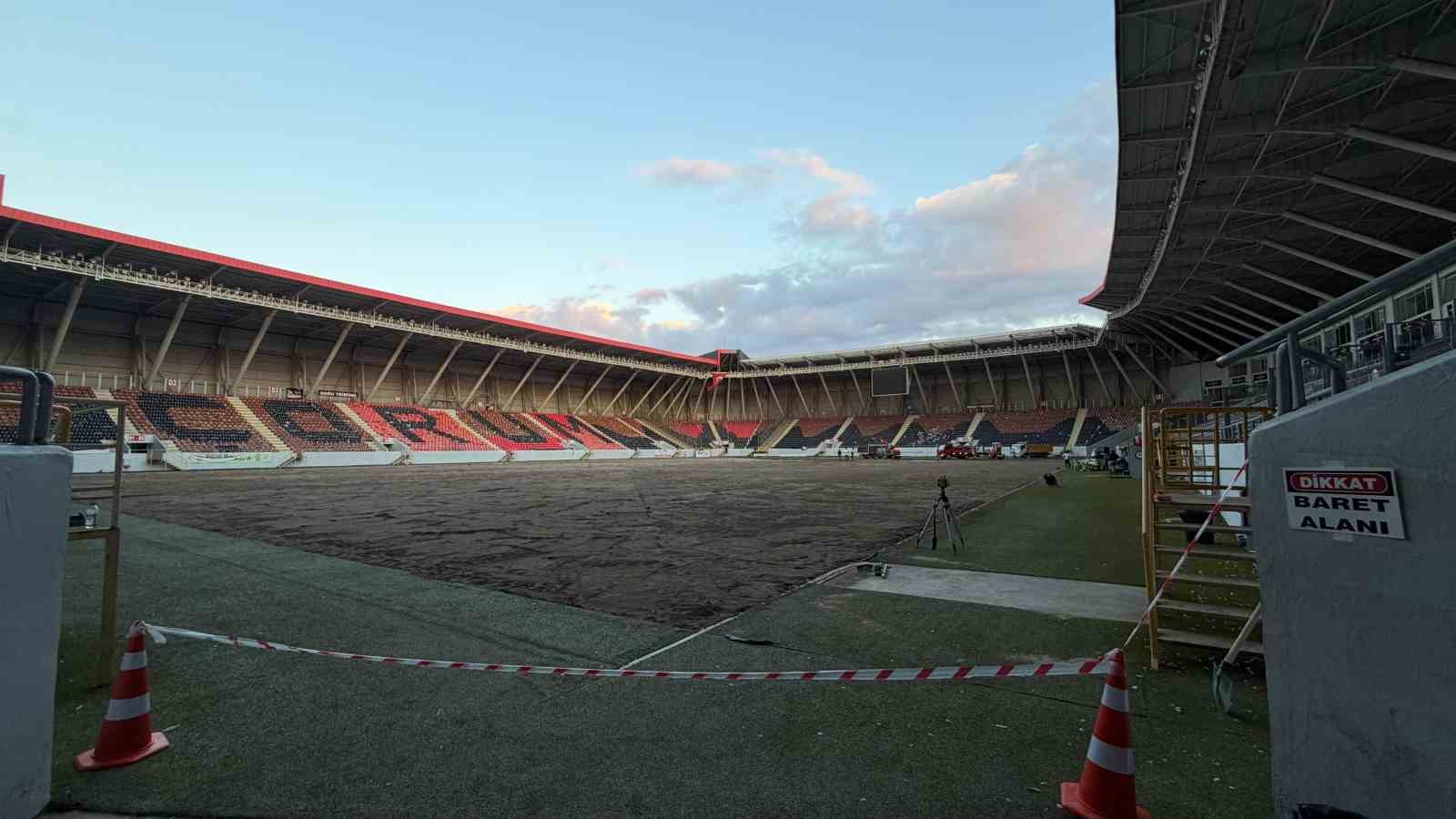 corum sehir stadyumunda super lig mesaisi 10 JeJLuAZM