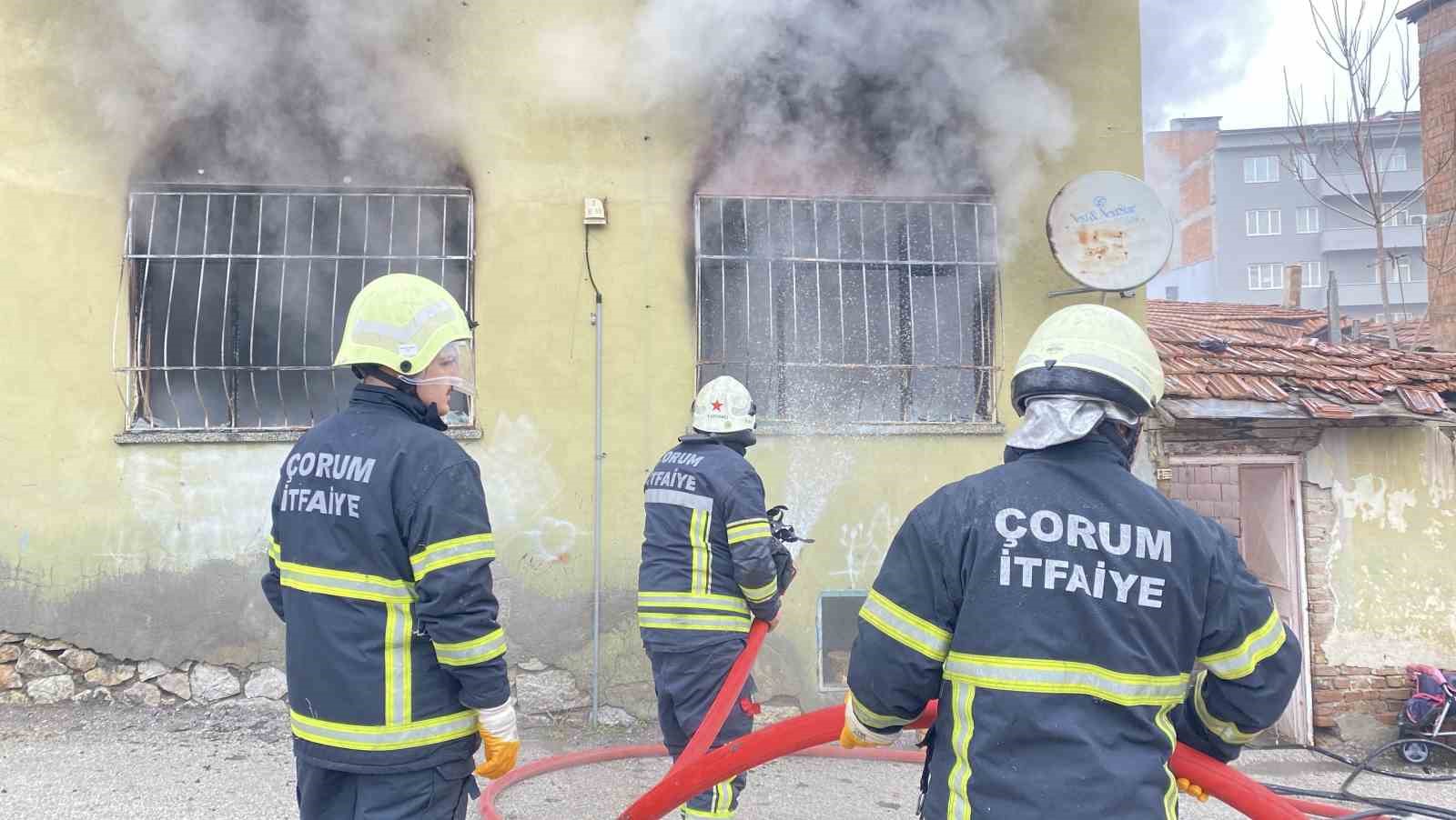 corumda 2 katli ev alev alev yandi 3 trk3hZnM