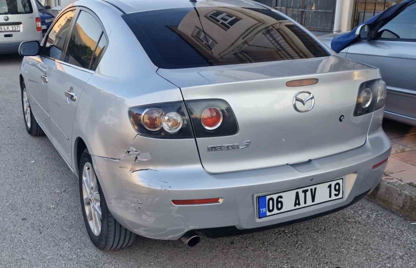 corumda alkollu surucu park halindeki 4 araca carpti 175 bin lira ceza yedi 2 hB2wyO2i
