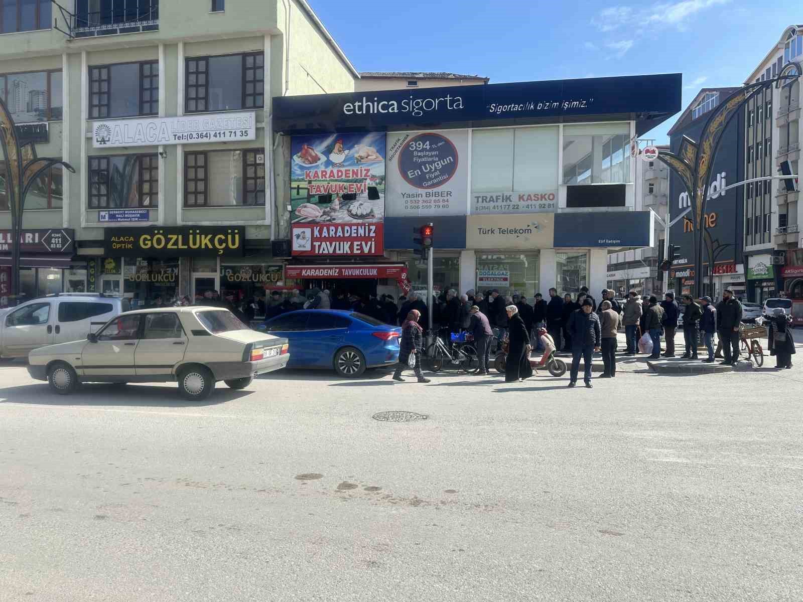 corumda balikci baba ve oglu 100 kasa ucretsiz balik dagitti 0
