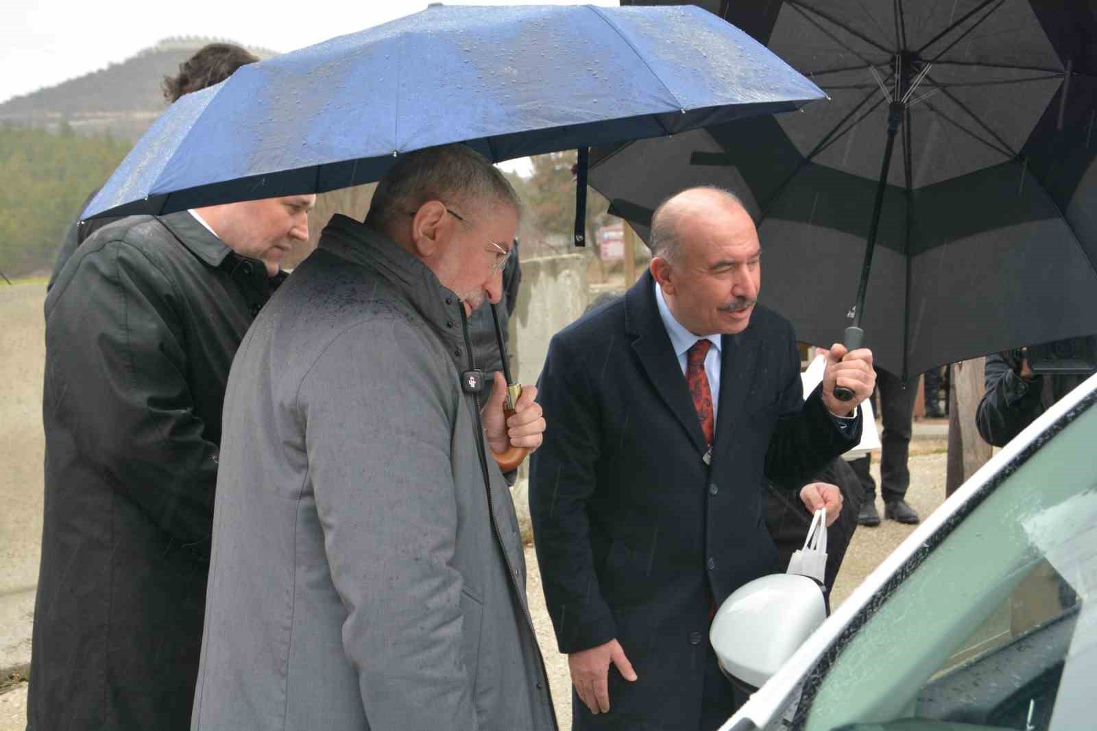 corumda bayram oncesinde trafik denetimleri arttirildi vali calgan ve baskan asgindan suruculere uyari 2 Uc6aSHLN