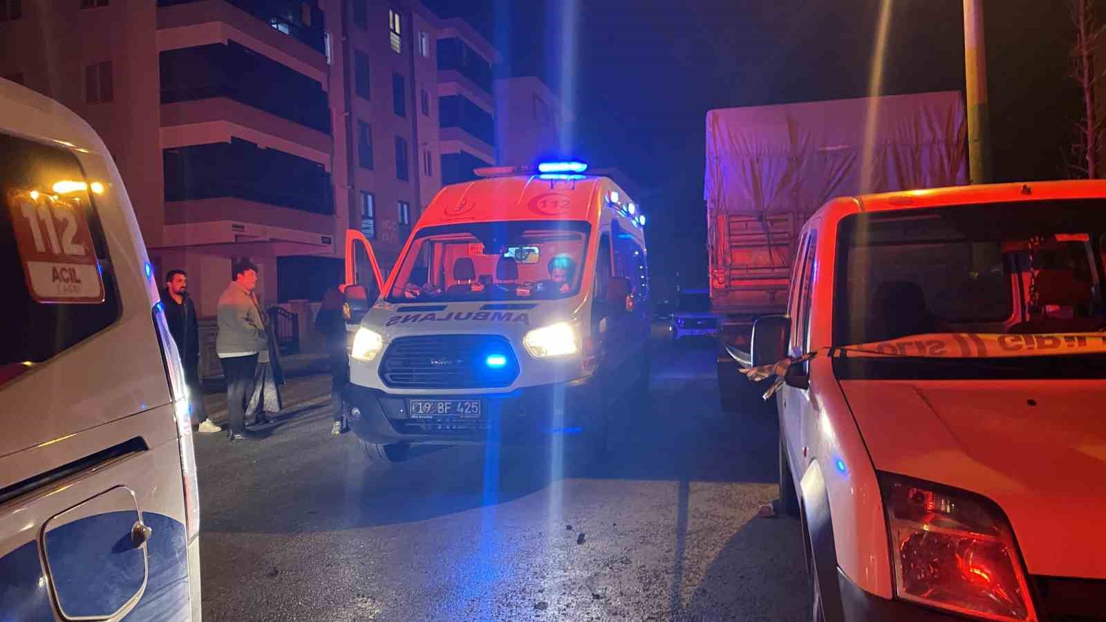 corumda bicakli kavga 1 yarali 1 WwPAplsw