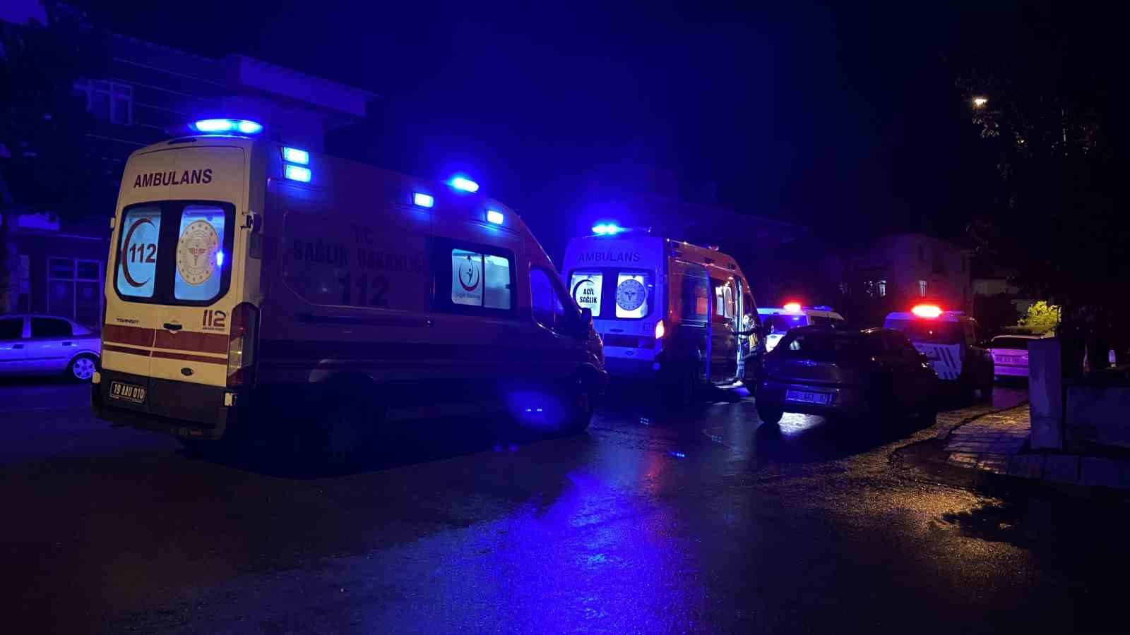 corumda bicakli kavga 2 yarali 0 TsWYlVZP
