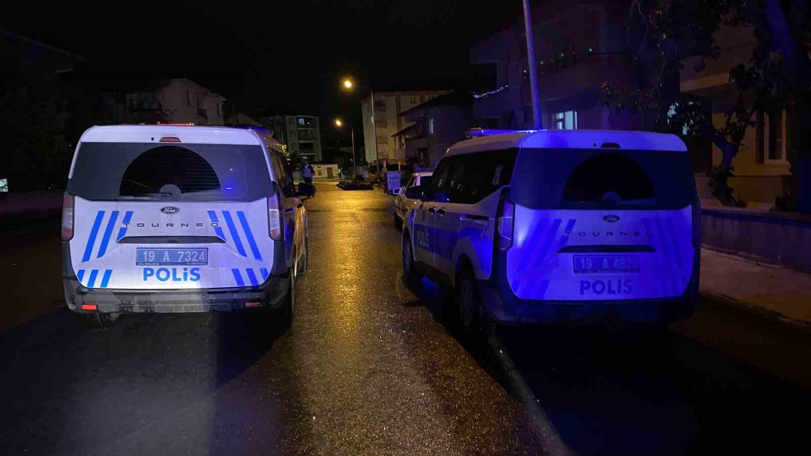 corumda bicakli kavga 2 yarali 1 WJk3jEHK