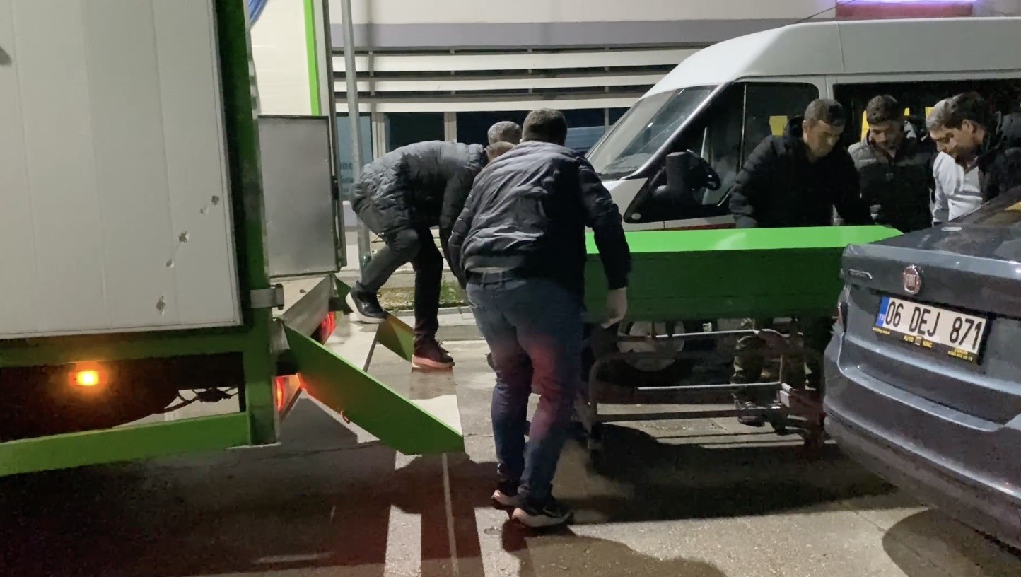 corumda bicakli kavga baba ve oglu hayatini kaybetti 3 JnZX5kKK