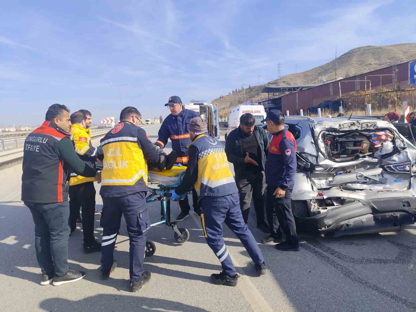 corumda cip ile kamyon carpisti 5 yarali 0 m1uNXXZv