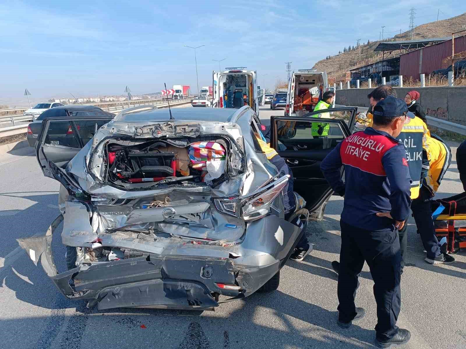corumda cip ile kamyon carpisti 5 yarali 4 OZtqYPsj