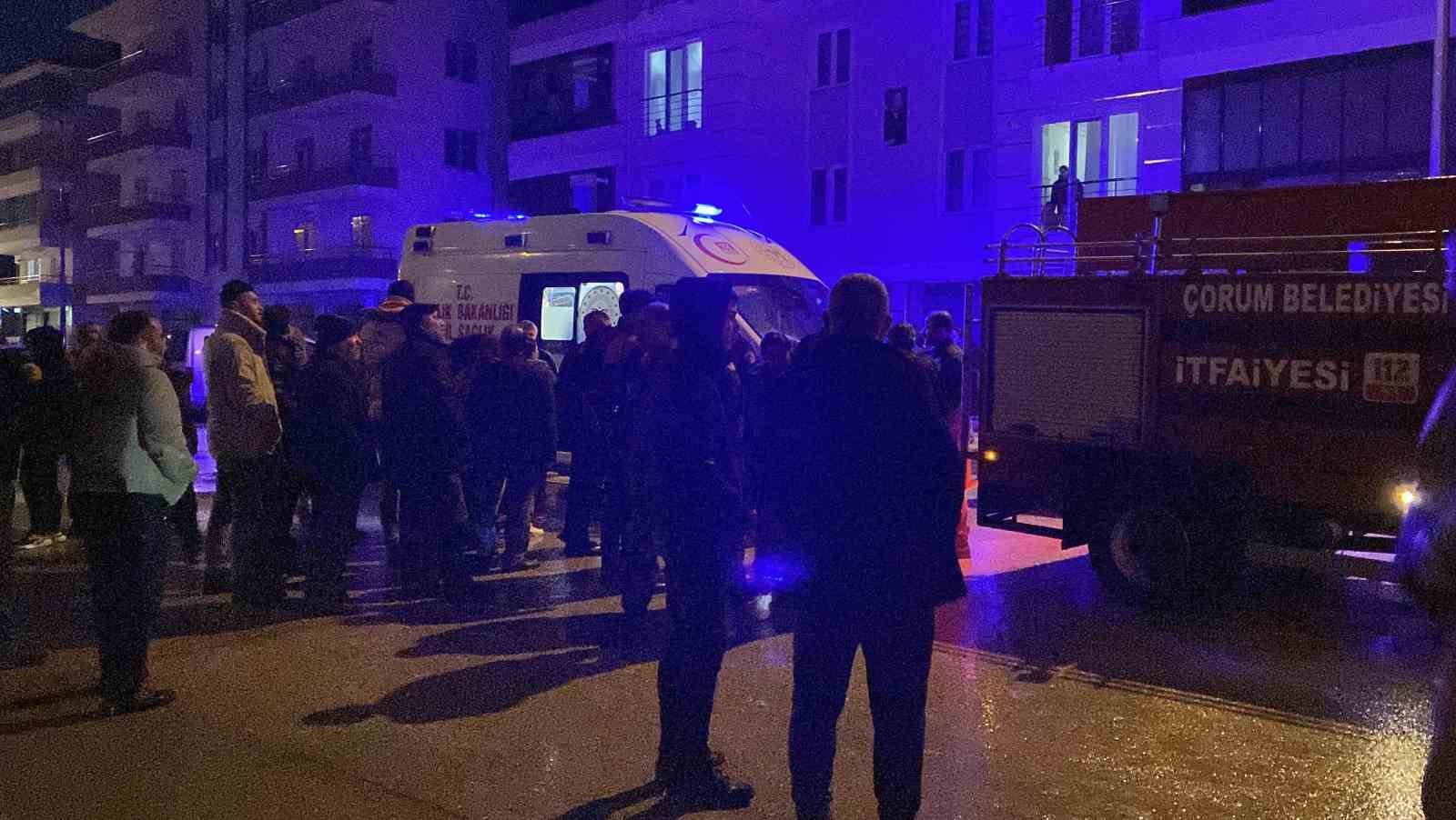 corumda ev yangini mahsur kalan aileyi itfaiye kurtardi 3 gqMrgAi1